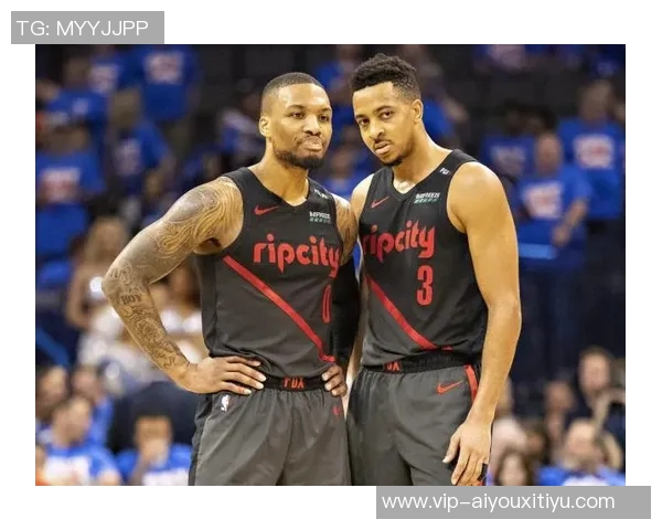 戈登揭幕战上半场狂轰7记三分创历史新纪录超越普尔与塔图姆 戈登揭幕战上半场狂轰7记三分创历史新纪录超越普尔与塔图姆