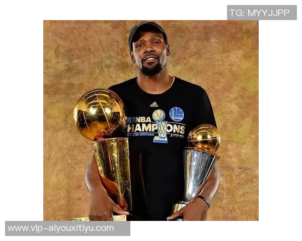 追梦谈KD加盟太阳称进攻出色但防守不足是关键问题